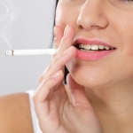 Fumo: i danni che provoca sulla pelle