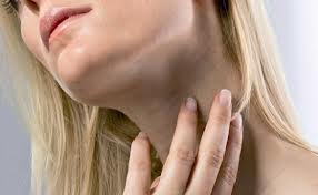 Placche in gola: i migliori rimedi naturali